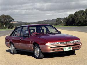Holden Calais 1986 года